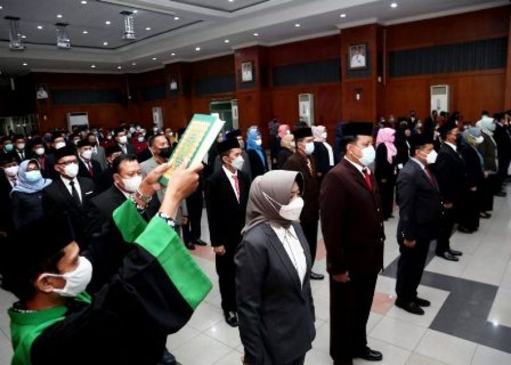 129 Pejabat Pemkot Surabaya Dipindah Tugas