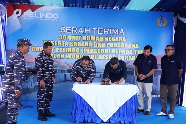 Dukung Tugas dan Fungsi TNI AL, Pelindo Regional 3 Serahkan 30 Rumah Negara