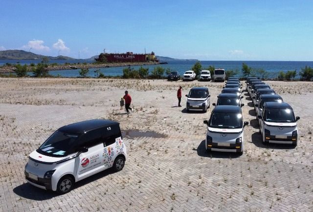 Pelindo Layani Pengiriman 200 Mobil Listrik di Labuan Bajo