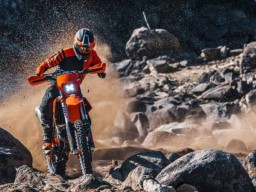 Anniversary ke-10 Abrag Gelar Event Motor