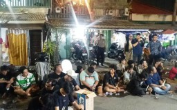 Polisi Gerebek Kampung Narkoba di Kunti, 25 Orang Diamankan