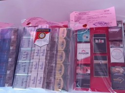 Jutaan Batang Rokok Ilegal Disita Petugas di Surabaya