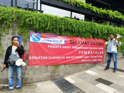 Kelompok Penolak Reklamasi SWL Datangi Rapat KKP di Surabaya