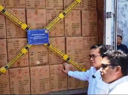 Keramik Impor Ilegal asal Cina Rp9,8 Miliar Masuk Surabaya