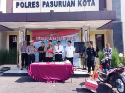Sempat Viral Bocah Naik Motor Dianiaya, Terkuak Ternyata Korban Menabrak Tiang