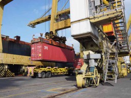 Arus Petikemas di TPS Tembus Hampir 1,6 Juta TEUs