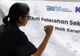 Petisi Anti Pelecehan Seksual Langkah KAI Lindungi Perempuan