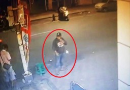 Motor Wartawan TV Hilang di Halaman Alfamidi Sunan Ampel