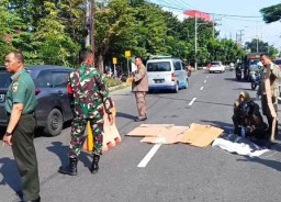 Kecelakaan di Jalan Kali Rungkut, Satu Tewas, Satu Luka Parah