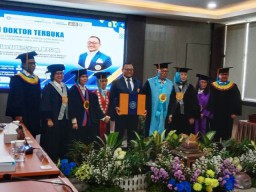 Ian Firstian Aldhi Raih Gelar Doktor dari Universitas Airlangga dengan Disertasi Smart City Surabaya