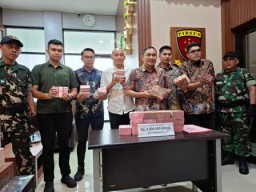 Kejaksaan Simpan Uang Korupsi Komisaris PT DJA Rp3,5 Miliar