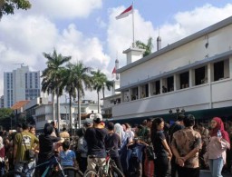 Drama Kolosal Perobekan Bendera Belanda di Surabaya