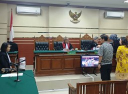 Setelah Bebas, Christiana dan Chandra Hadiri Sidang PK Kedua