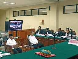 Hakim Putus Terdakwa Karna Suswandi 6 Tahun 6 Bulan Penjara