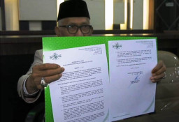 Gus Yahya Tak Lagi Ketum PBNU, Rais Aam Ambil Alih Organisasi