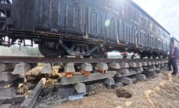 KAI Gerak 3 Hari Pulihkan Jalur Kereta Sumatera Pasca Banjir