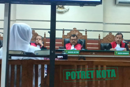 KPK dan Hakim Tipikor Menyoal Gubernur Khofifah Kelola Hibah