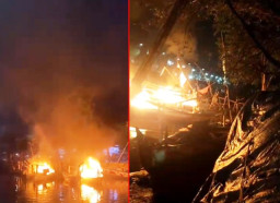 Tawuran Antar Nelayan di Pasuruan Beberapa Perahu Dibakar Massa 