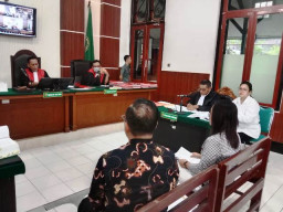 Terdakwa Vera Mumek Akan Kembalikan Rp1,7 Miliar