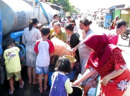 2 Kecamatan di Surabaya Krisis Air Bersih