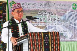 DPR Dukung Kemenag Perkuat Moderasi Beragama