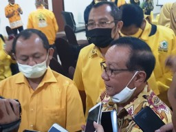 Akbar Tandjung Minta Golkar Menangkan GIAT