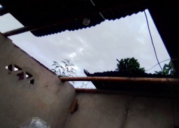 Angin Puting Beliung di Kediri Merusak 9 Rumah