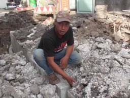 Proyek Box Culvert Kapas Baru Rusak Rumah Warga