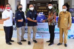 Pelindo III Bagikan 1.500 Paket Sembako di Sidoarjo