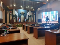 Bupati Pasuruan Siarkan LKPJ Melalui Teleconference