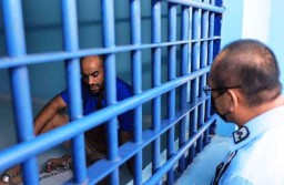 Buronan Moin D Habib Diserahkan Polres Pasuruan