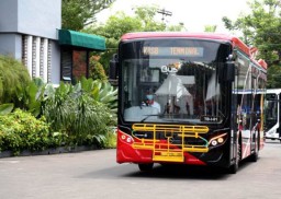 Pemkot Surabaya Tunggu Evaluasi Buy The Service