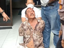 Carok! Dua Korban Bersimbah Darah di Surabaya