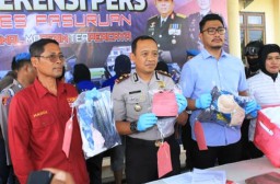 Warga Colomadu Jual Calon Istri Threesome Rp 3 Juta