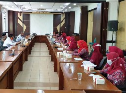 DPRD Siap Perjuangkan PLKB Non PNS Menjadi PNS