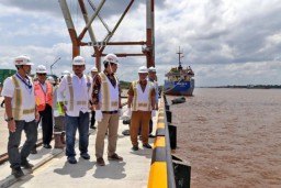 Dermaga Bagendang Diperpanjang 440 Meter