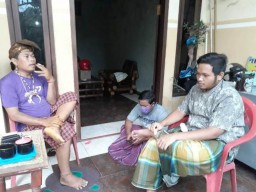 Ibu Dianggap Mati Corona, Anak Dikucilkan Warga