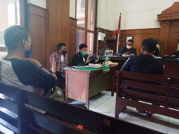 Eddy dan Febriliani Simpan 190 Ribu Pil Doble L