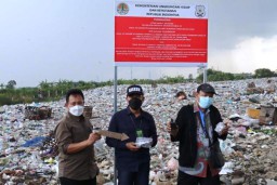 Gakkum KLHK Tindak Pengelola TPS Bekasi Ilegal