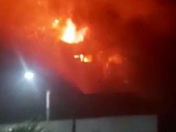 Terjadi Dua Kali Ledakan, Puskesmas Tanah Kali Kedinding Kebakaran