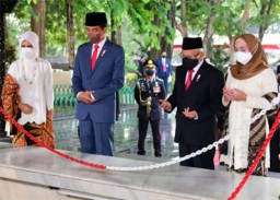 Presiden Pimpin Upacara Hari Kesaktian Pancasila