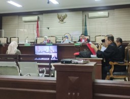 Saksi Sebut Dalam Hal Kerugian Kades Bertanggung Jawab