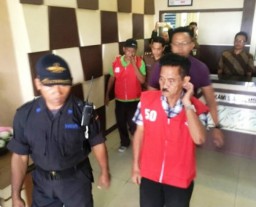 Kejari Bangil Tahan Kades dan BPD Bulusari