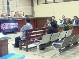 PNS Dinsos Bondowoso Bagi Uang Korupsi Kambing