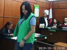 Lie Christy Maria PT SLM Dituntut 2 Tahun