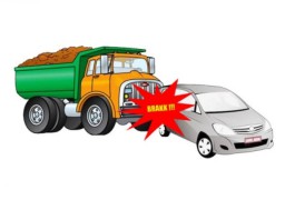 Mobil Polisi Ditabrak Truk Proyek Pemkot Surabaya