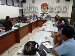 Paslon Bongkar Pasang Harus Buat Formulir Baru