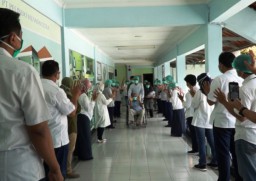 RS PHC Surabaya Sembuhkan 6 Pasien Corona