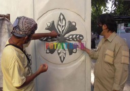 Makna Gapuro Limo Sunan Ampel