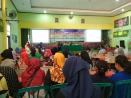 SMP Negeri 3 Surabaya Disebut Pungli Seragam